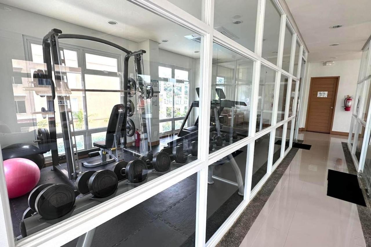 2 Bedroom And Studio Apartments With Private Pool And Gym In Vista Manors Verdant Puerto Princesa Dış mekan fotoğraf