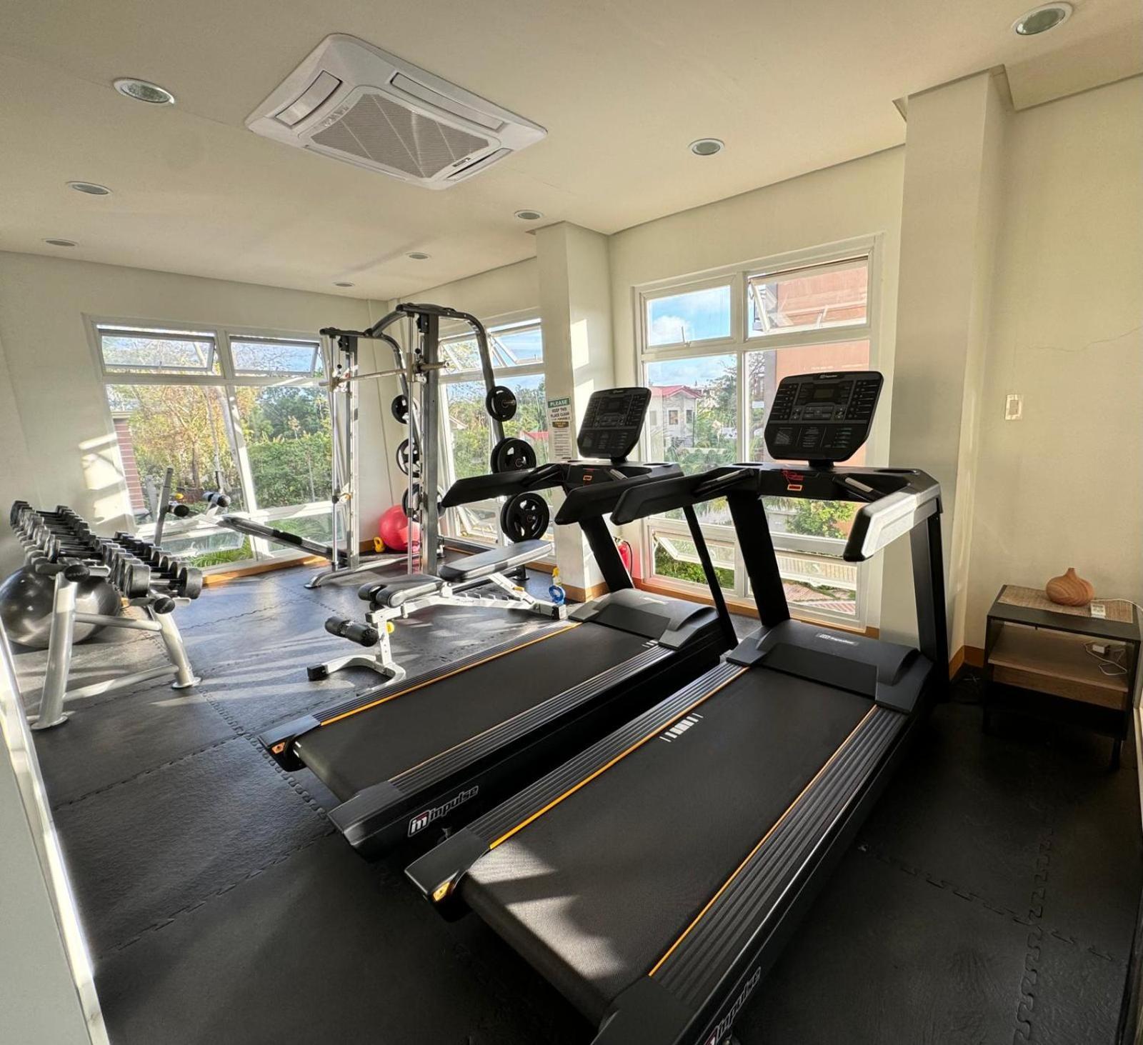 2 Bedroom And Studio Apartments With Private Pool And Gym In Vista Manors Verdant Puerto Princesa Dış mekan fotoğraf