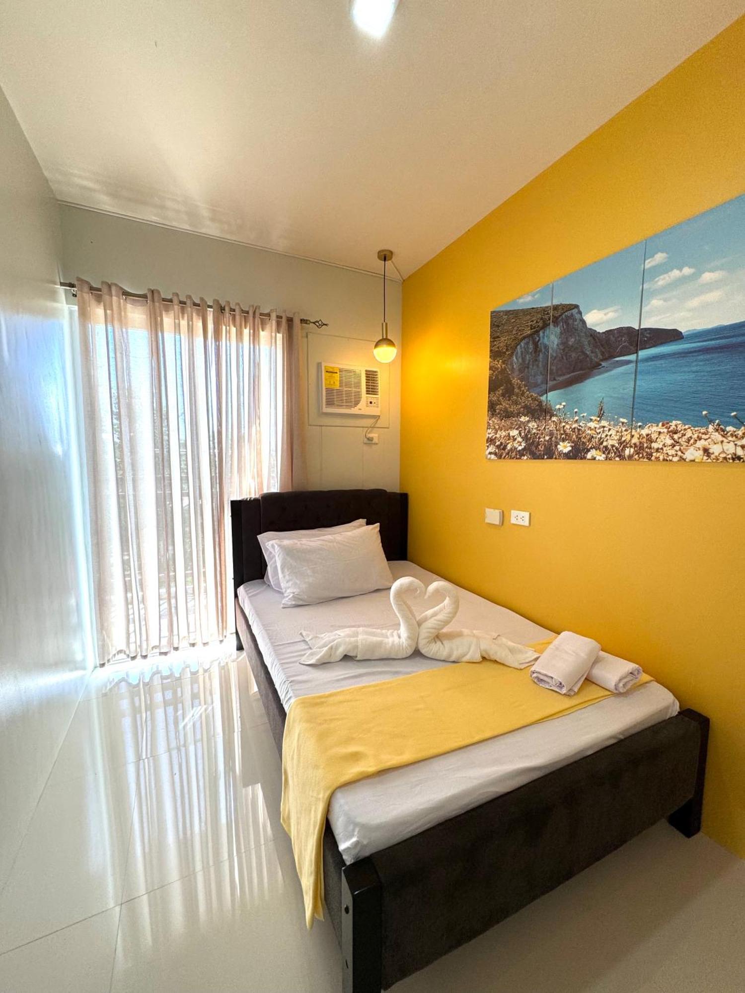 2 Bedroom And Studio Apartments With Private Pool And Gym In Vista Manors Verdant Puerto Princesa Dış mekan fotoğraf