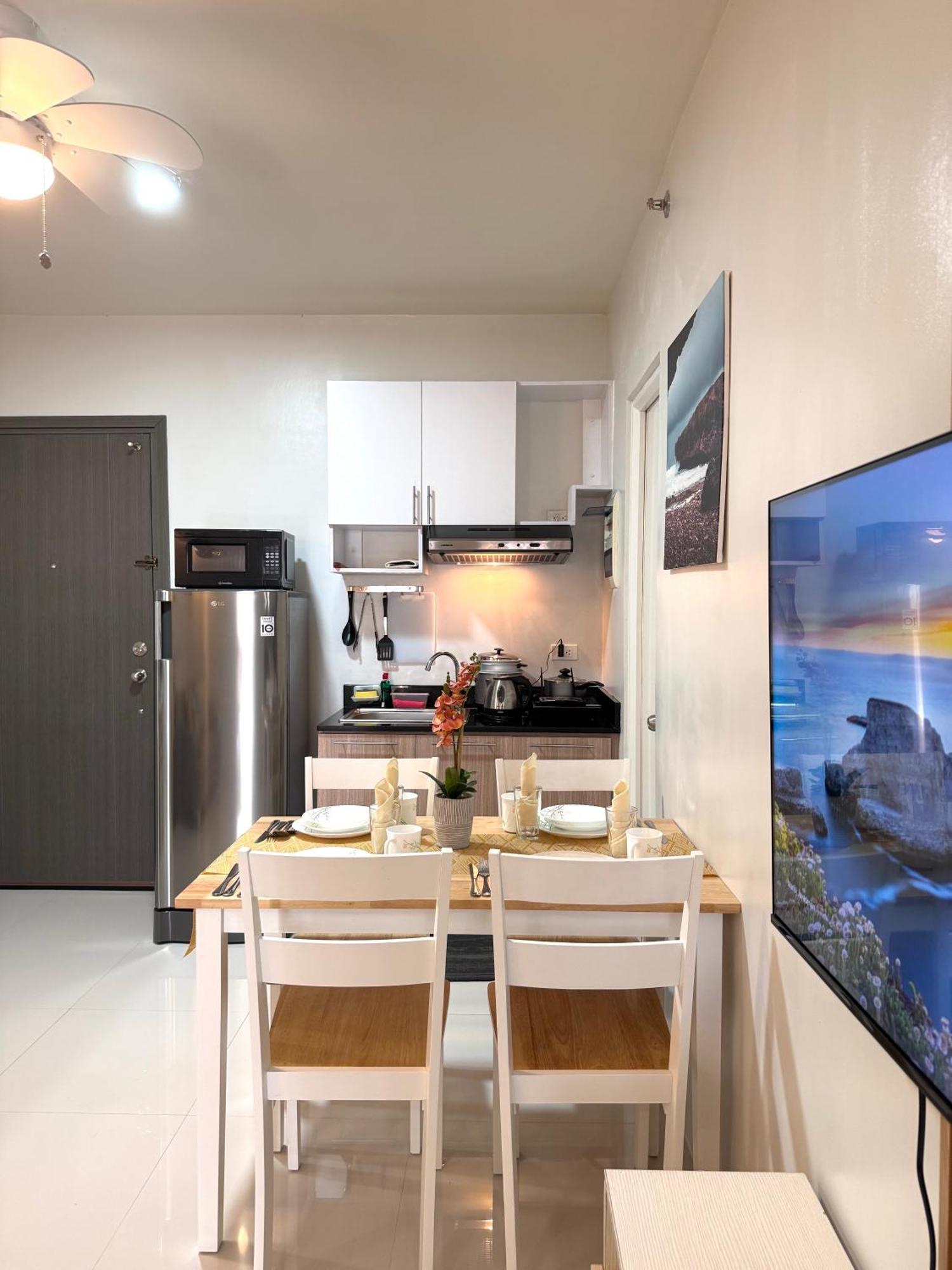 2 Bedroom And Studio Apartments With Private Pool And Gym In Vista Manors Verdant Puerto Princesa Dış mekan fotoğraf
